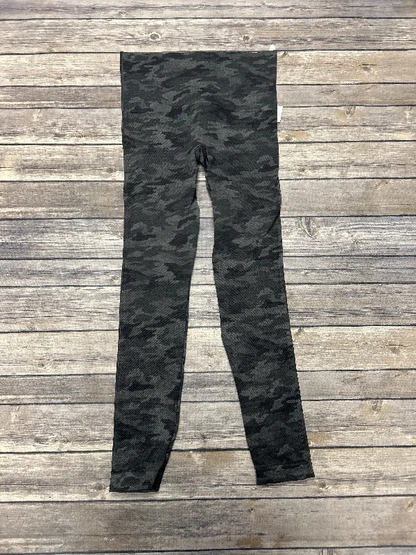 Pants Leggings By Spanx In Camouflage Print, Size: M