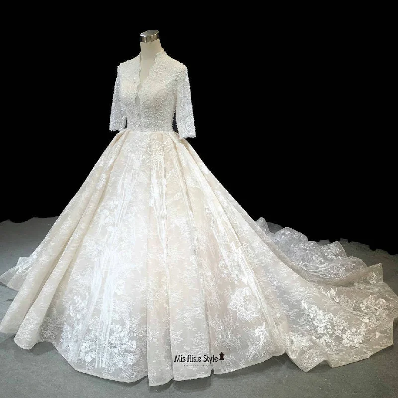 High Quality French Lace Half Sleeve Wedding Dress