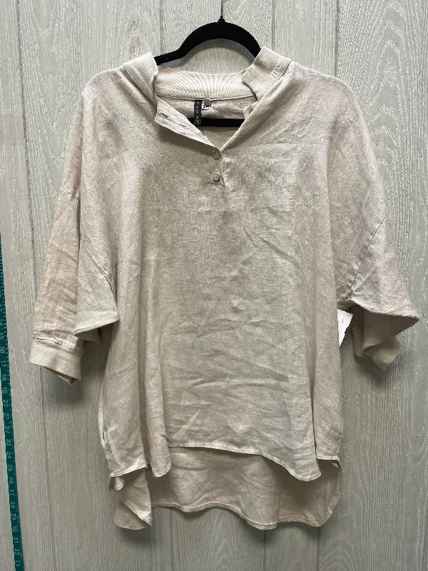 Top Short Sleeve By Jewel Toffier In Tan, Size: M