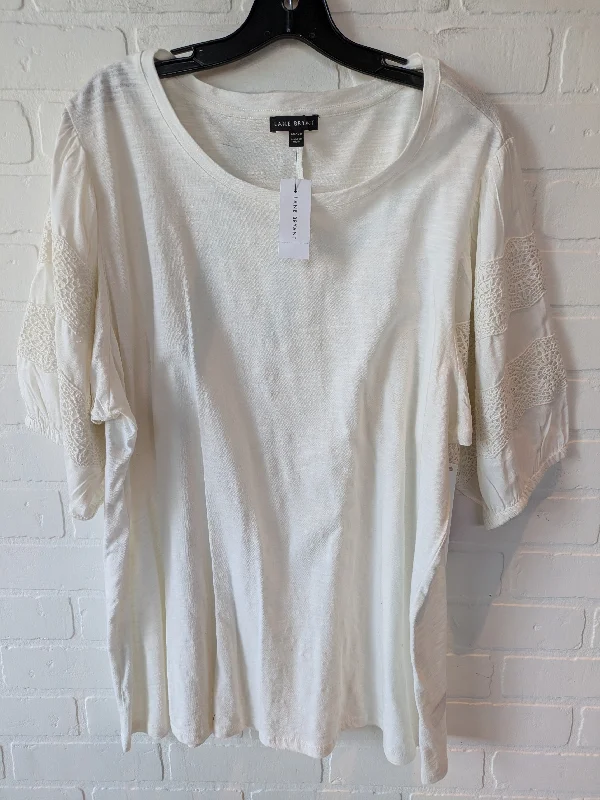 Top Short Sleeve By Lane Bryant In White, Size: 1x