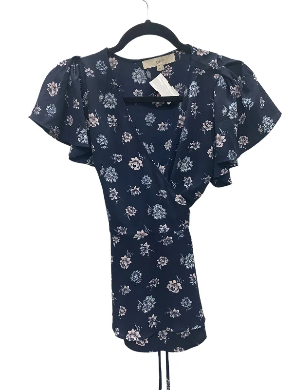 Top Short Sleeve By Loft In Navy, Size: Xs