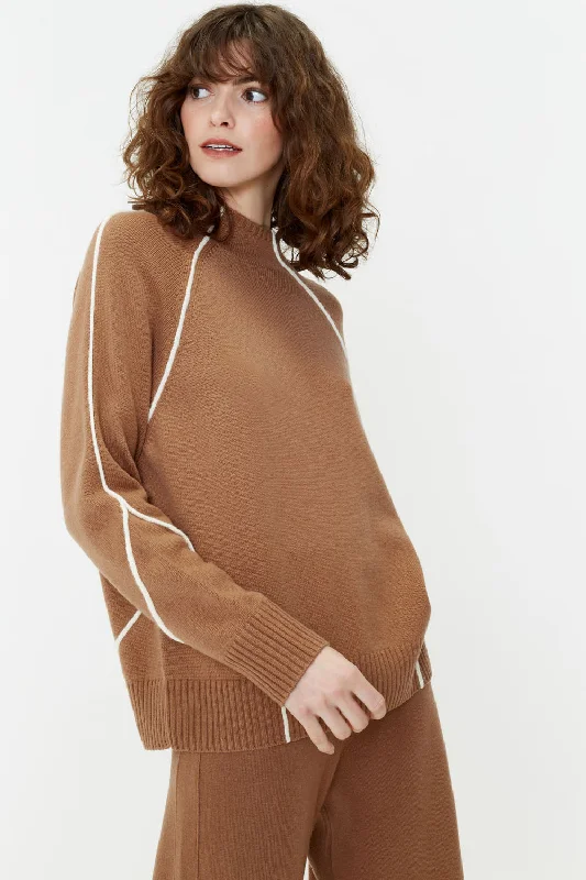 Camel Wool-Cashmere Jeanne Sweater