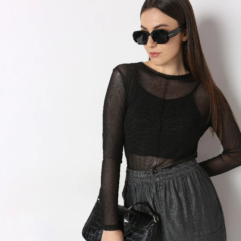 Regular Fit Solid Crop Top