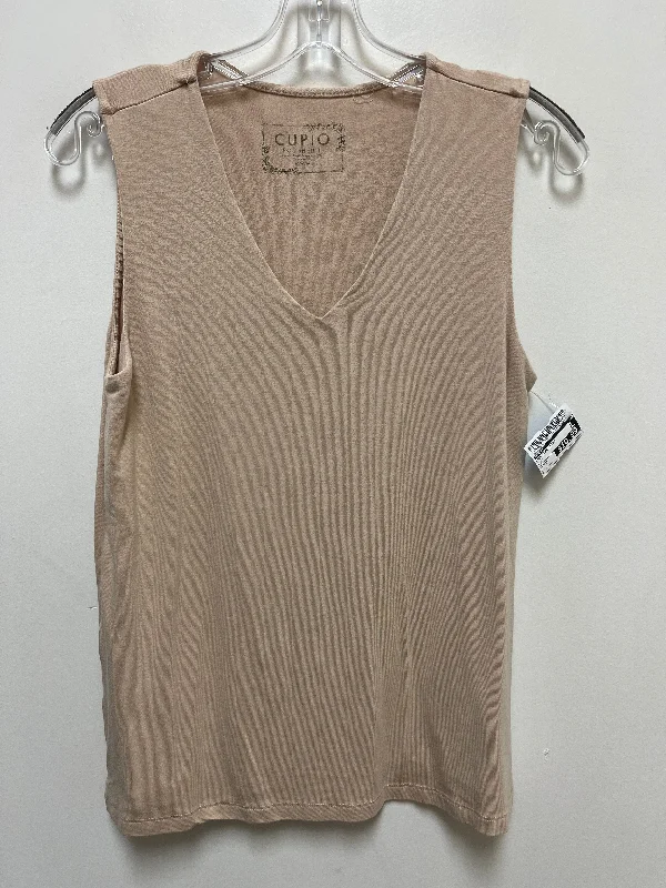 Top Sleeveless By Cupio In Tan, Size: M