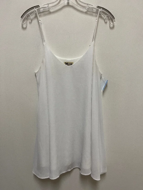 Top Sleeveless By Mumu In White, Size: S